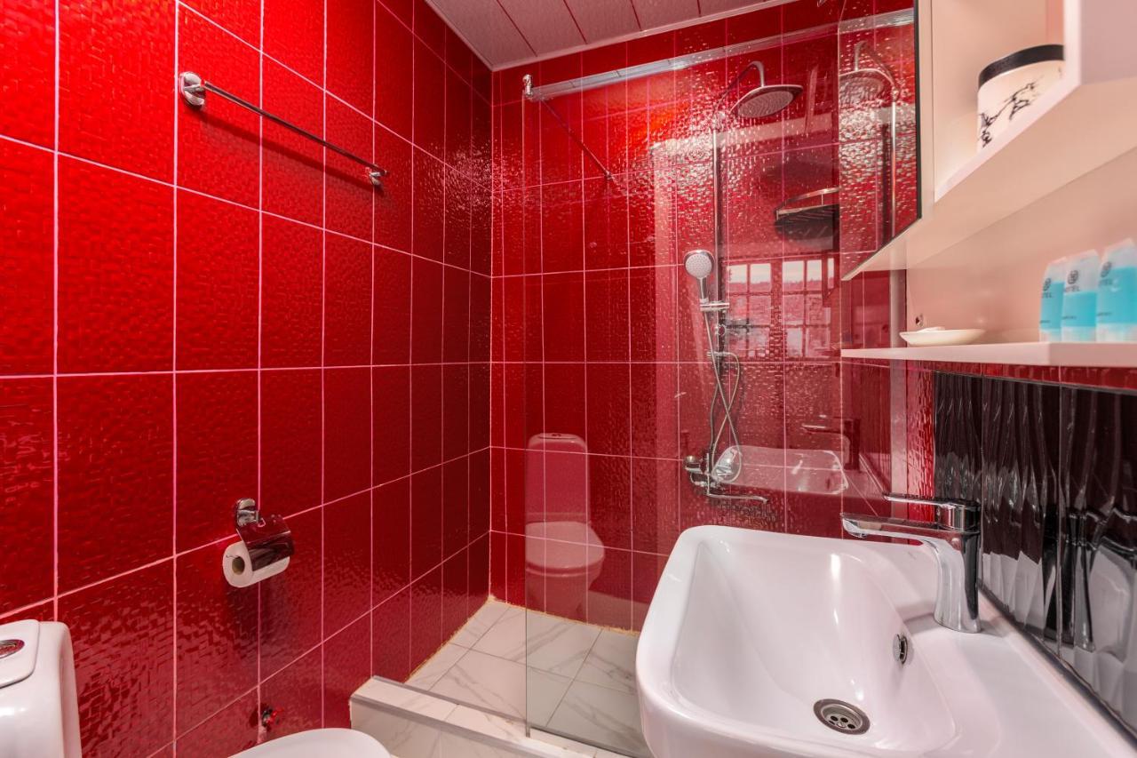 Sunny Hotel Тбилиси Экстерьер фото